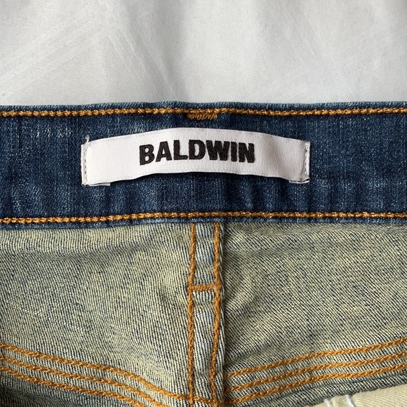 Baldwin The Hanna Short Cut Off - Picture 6 of 7